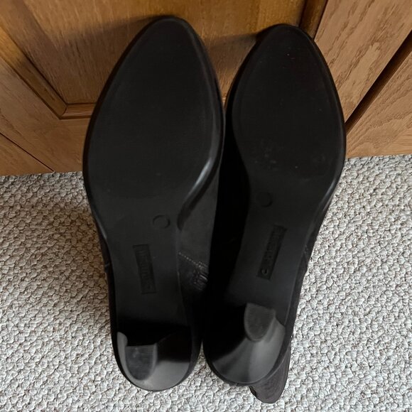 LA CANADIENNE -- Mazy Waterproof Boots-Moka Suede -- Like New - Picture 8 of 12